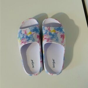 Cat & Jack Multicolor Kids Slippers